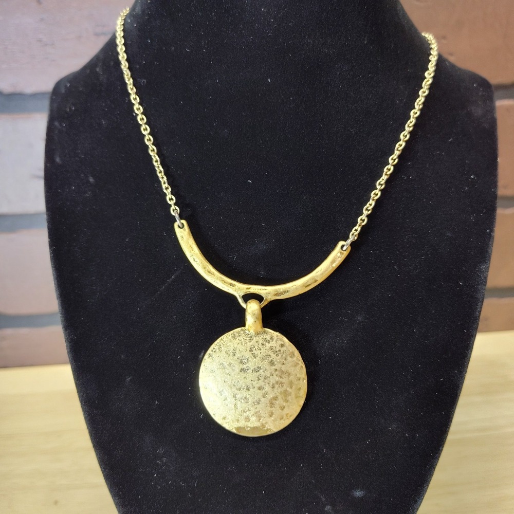 Lia Sophia necklace gong hammered gold tone circle round statement fashion piece